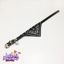 Cargar imagen en el visor de la galería, Collar Bandana Talla S 🐱🐶
