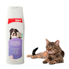 Cargar imagen en el visor de la galería, Shampoo Calming (relajante) para Mascotas🐱🐶  250ml.
